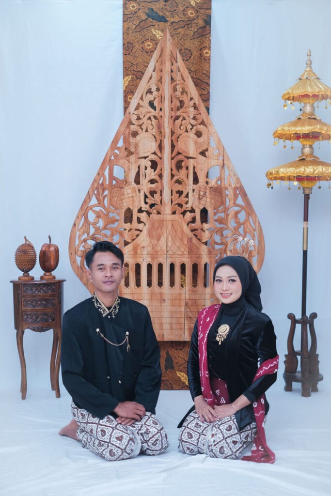 Ade & okta (2)