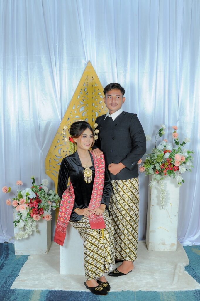 Nova & irwan (1)