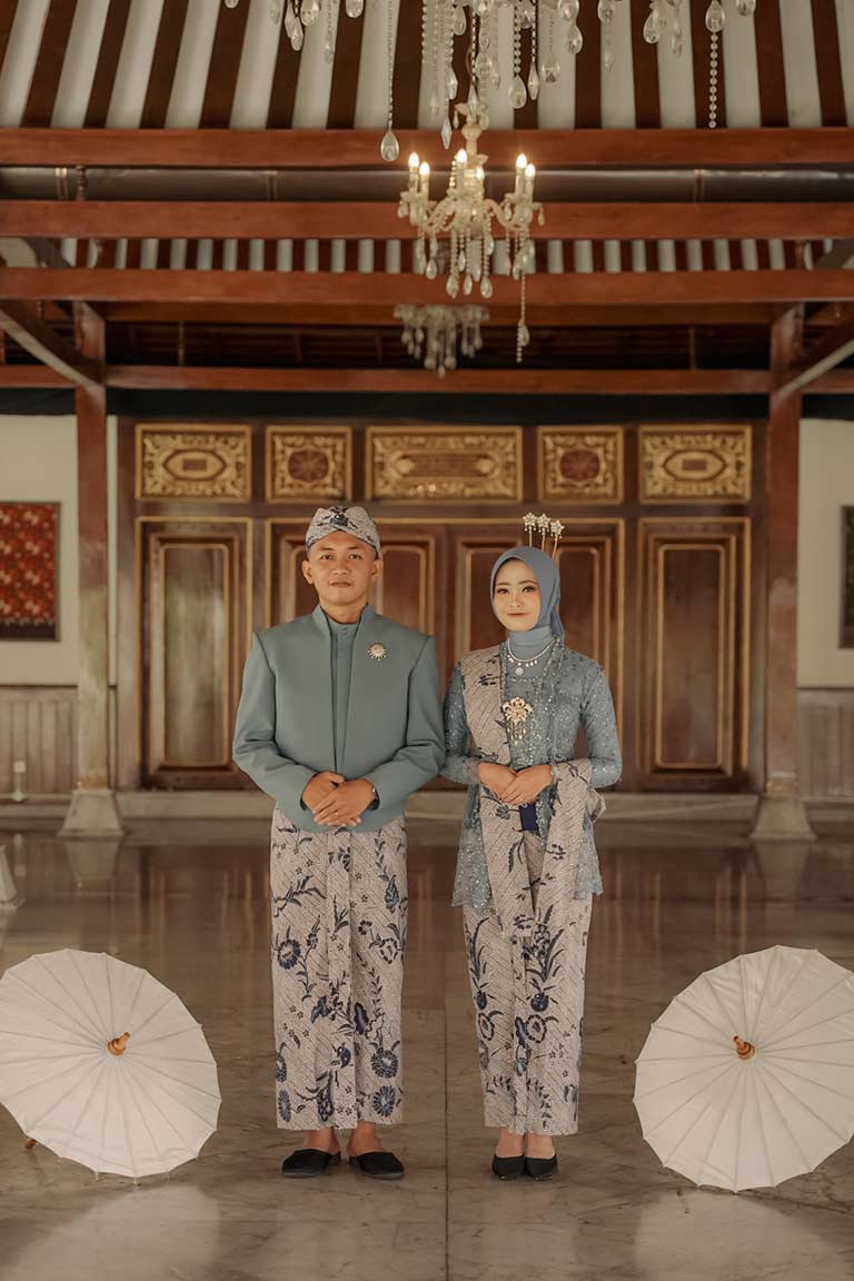 Agung & Indah