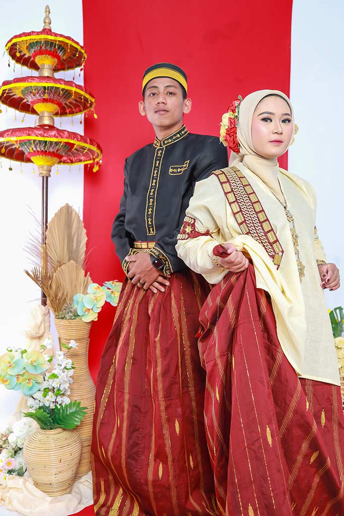 Indah & Faiz