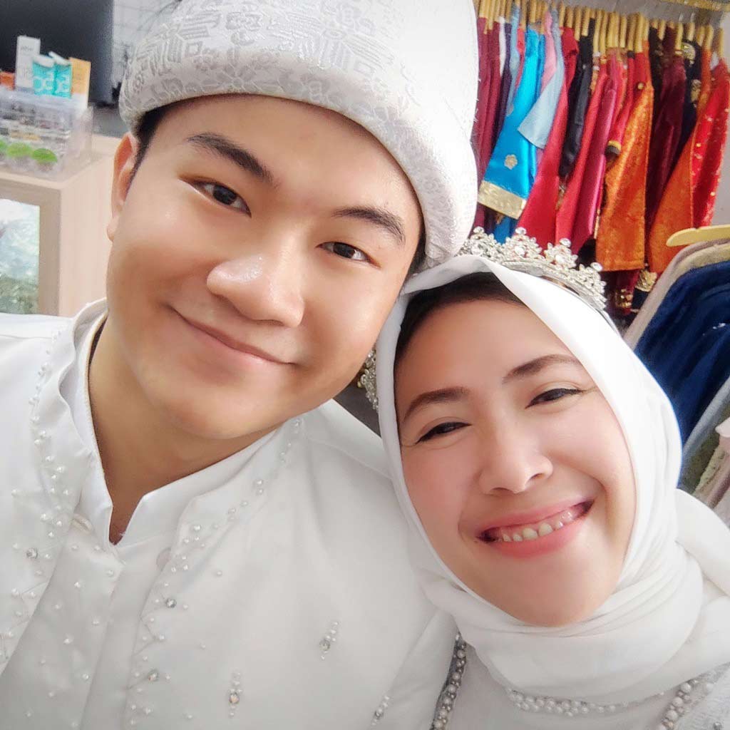 Peterson & Putri