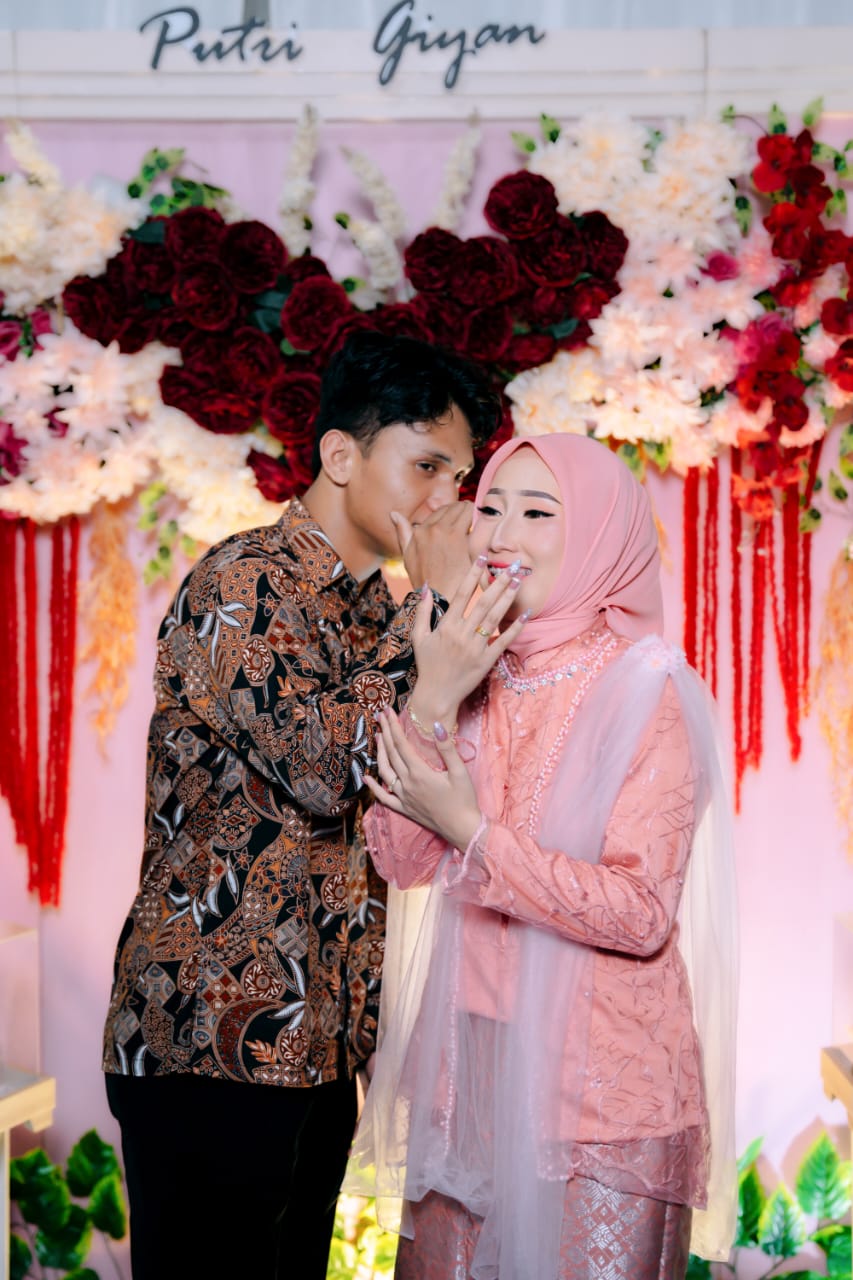 Putri & Giyan