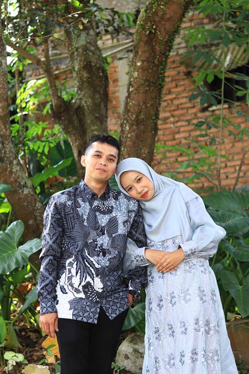 Ilyas & Olis