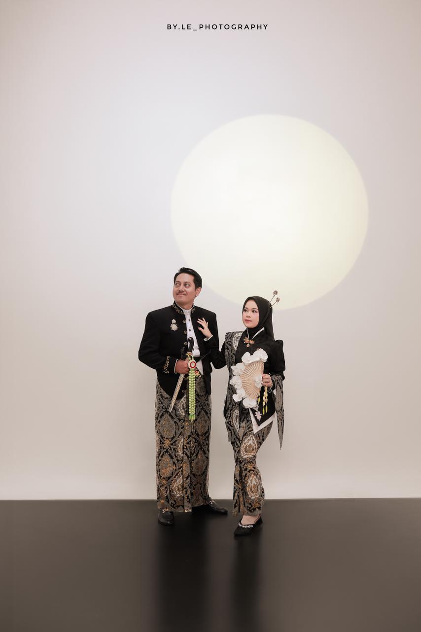 Ridwan & Nita