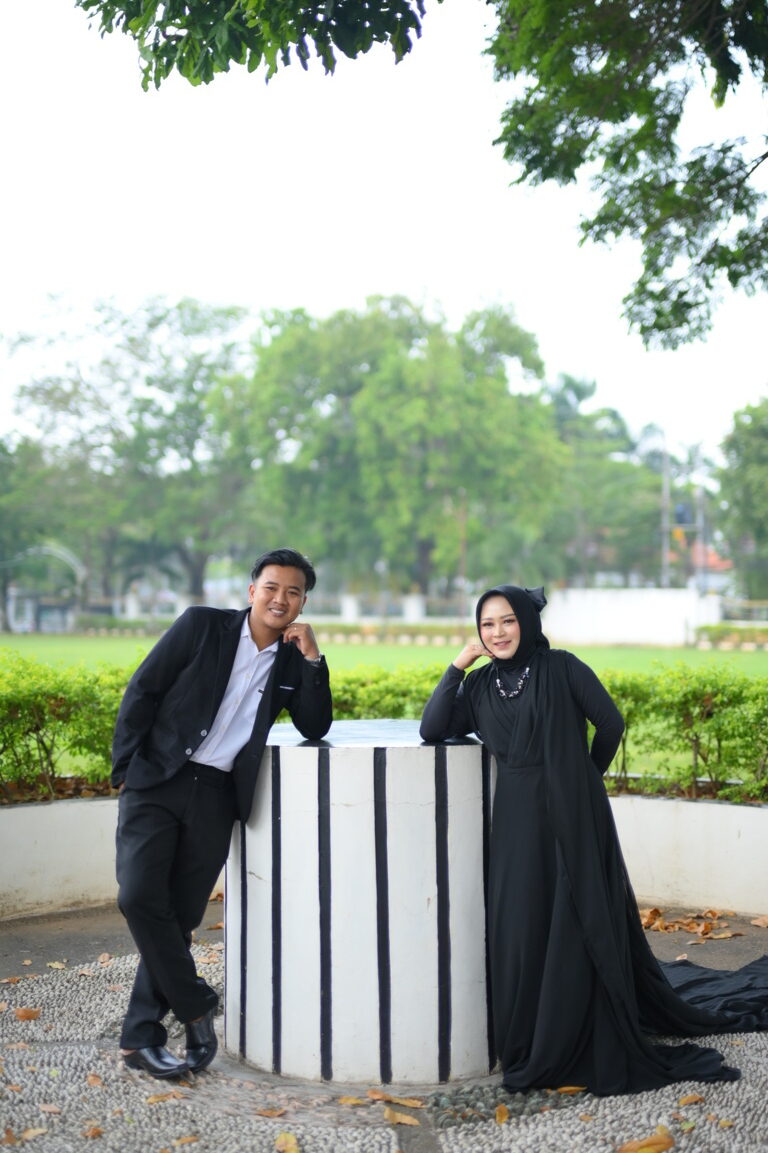 Lilis & Ipin